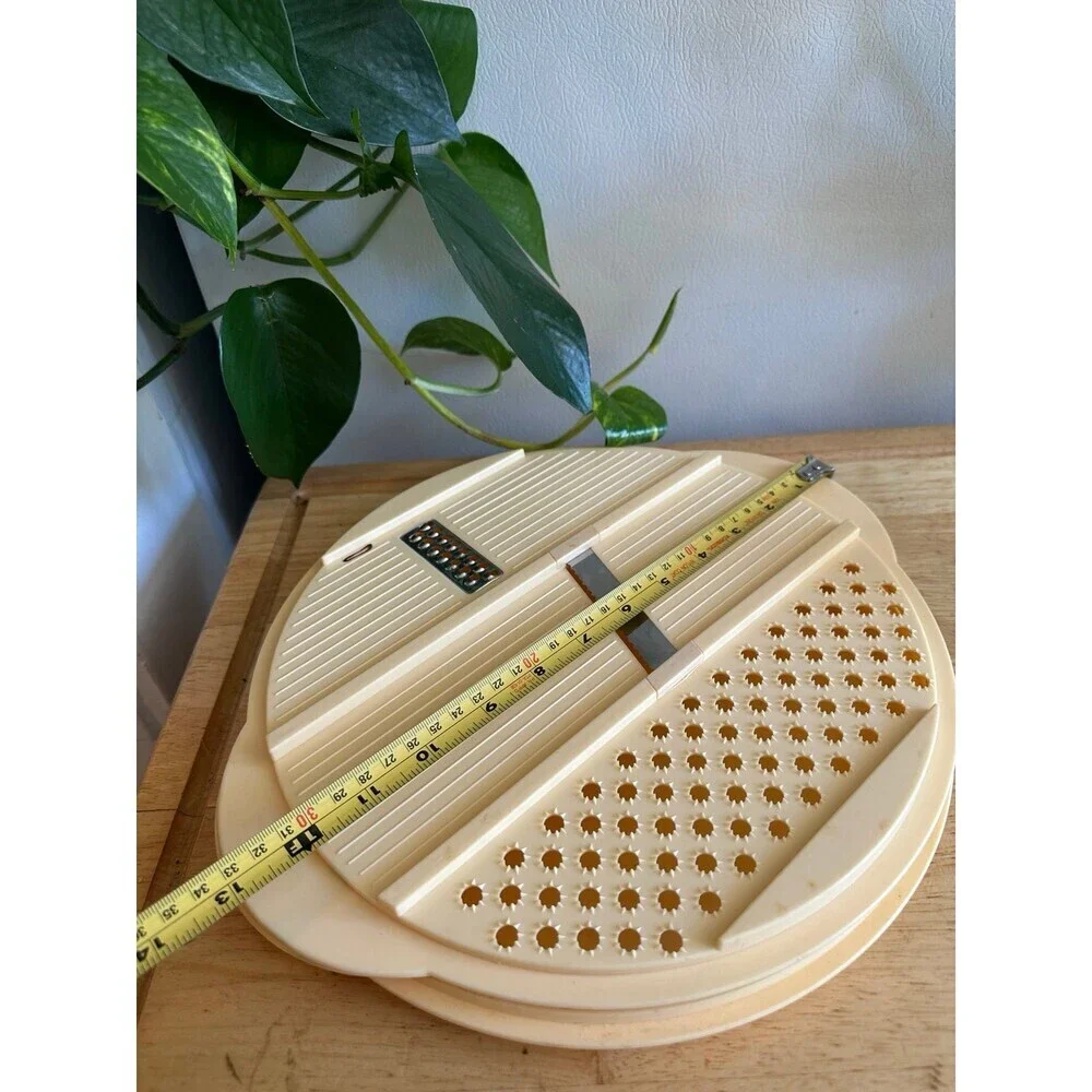 Vintage  Its a Doozy In the  Kitchen Super Salad Server